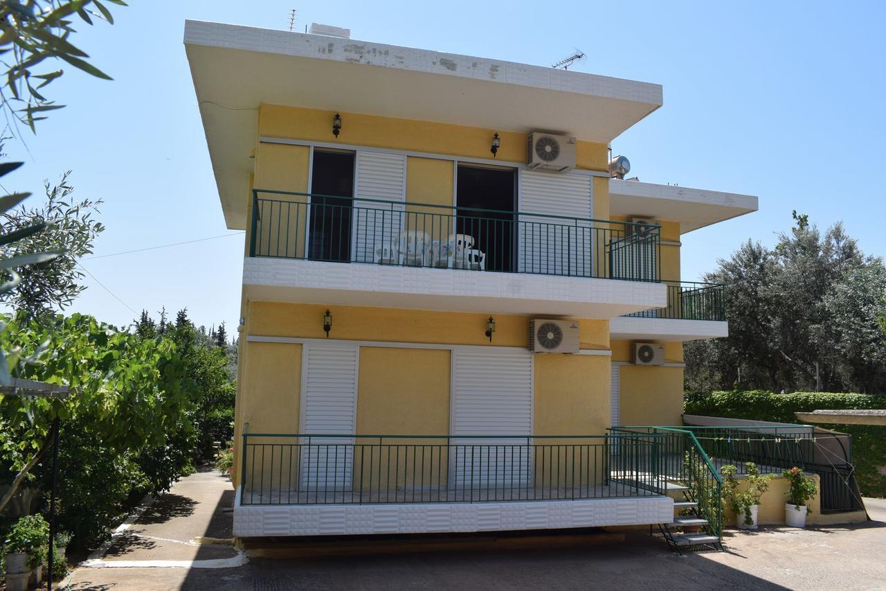 Apartments Rania Tolón Exterior photo
